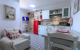 Dommu De Nannai Moro: Appartamento Con Terrazza